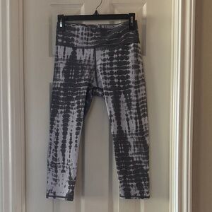 Savvi Indi Women's Gray Tie-Dye Leggings High Rise